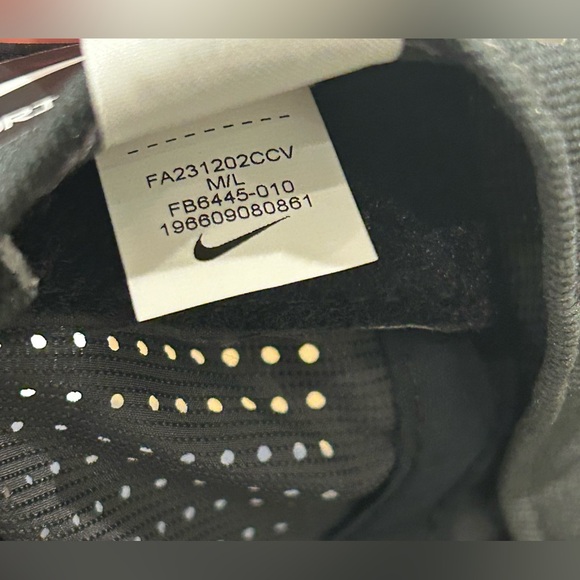 NIKE Dri-Fit Adjustable M/L Baseball Cap With Amplify Logo, Black/white - Picture 9 of 9